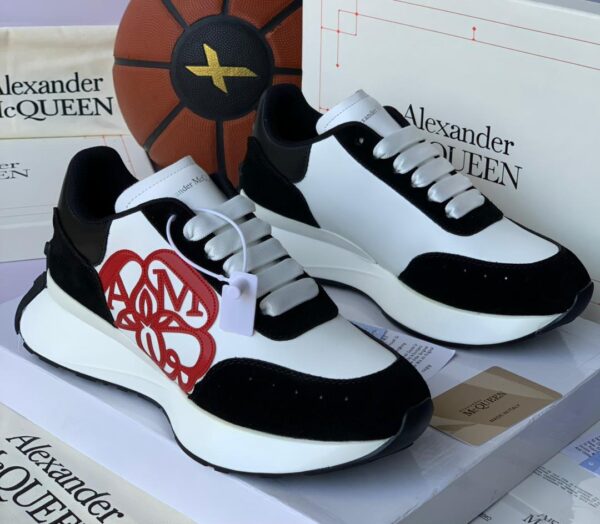 IMG-20250818-WA0095 Quality Men Sprint Runner Sneakers