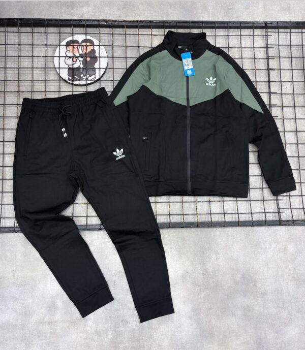 Men’s Adidas Tracksuit