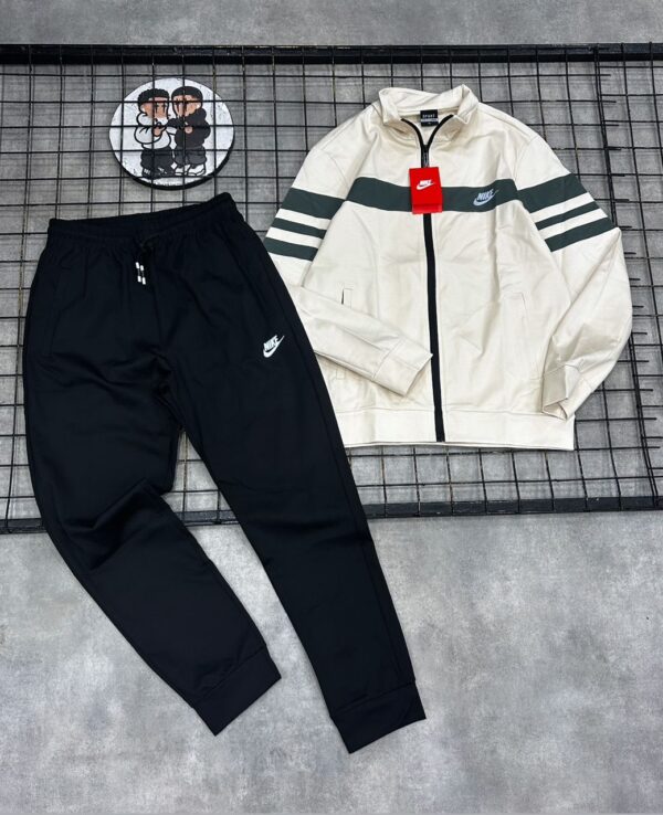 High Quality Tracksuit by NIKE