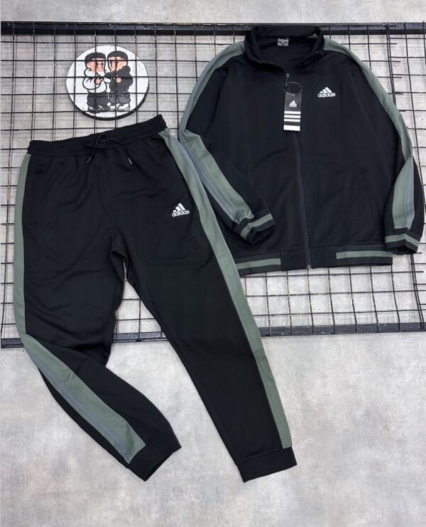 Men’s Adidas Tracksuit