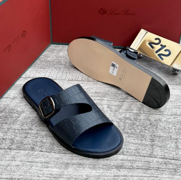 Classic Loro Piana Slide Sandal