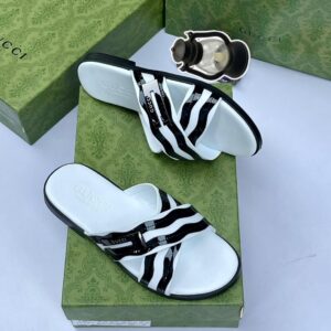Men’s Gucci Slippers