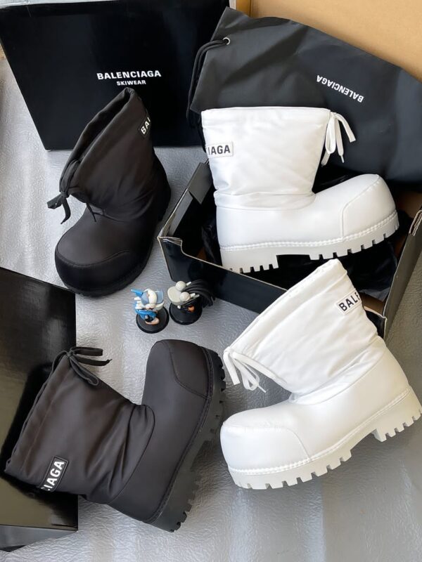 Balenciaga Alaska Low Boots