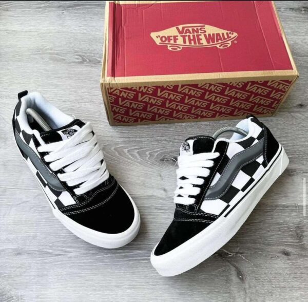 Vans Knu Skool Sneakers