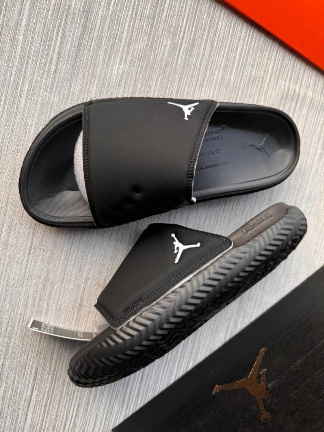 Air Jordan Play Slide