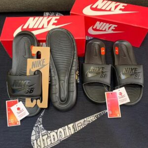 Nike sb Slides