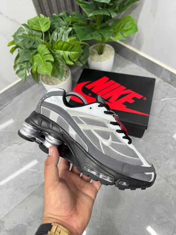 Nike Shox Ride 2 Supreme