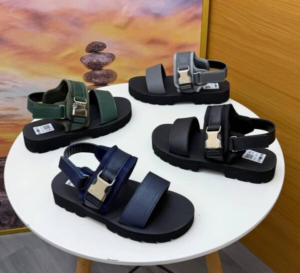 Giuseppe Zanotti Leather Sandals