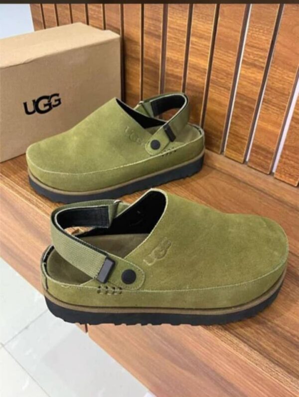 UGG Half Shoe
