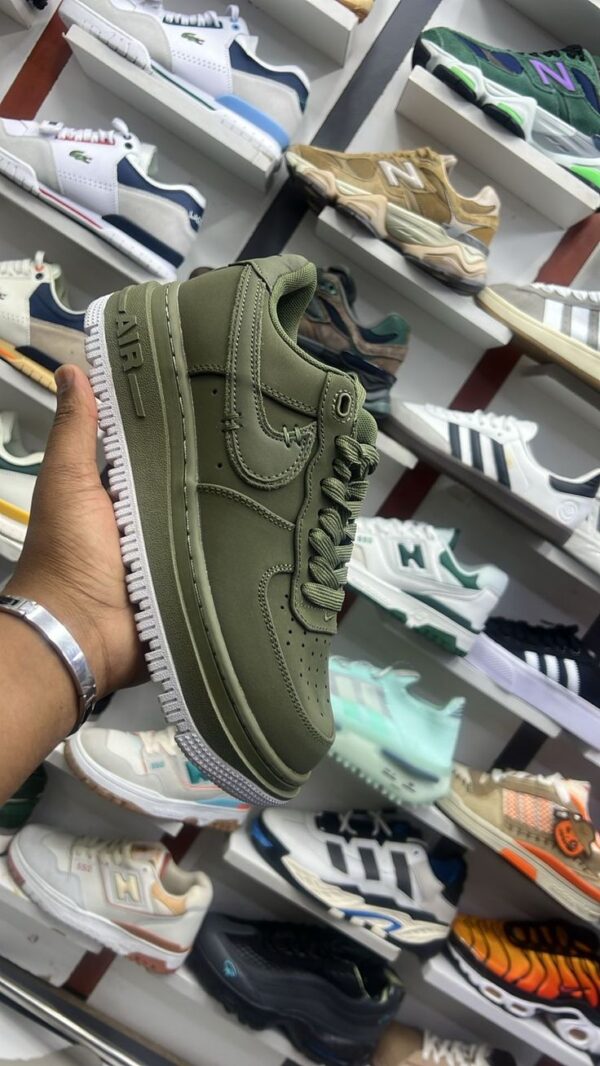 Nike Air Force 1