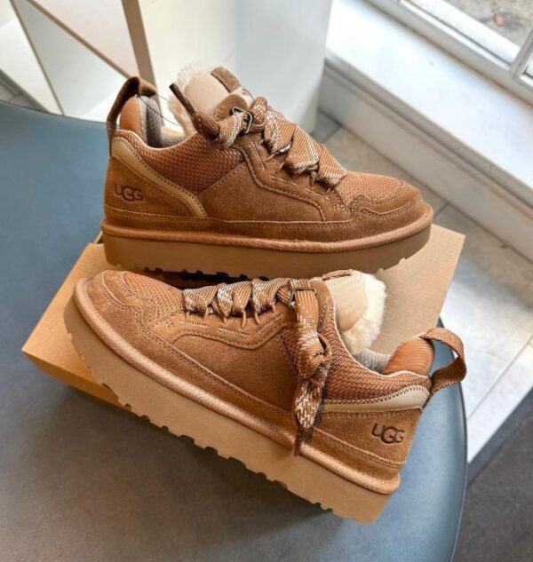 UGG Sneakers
